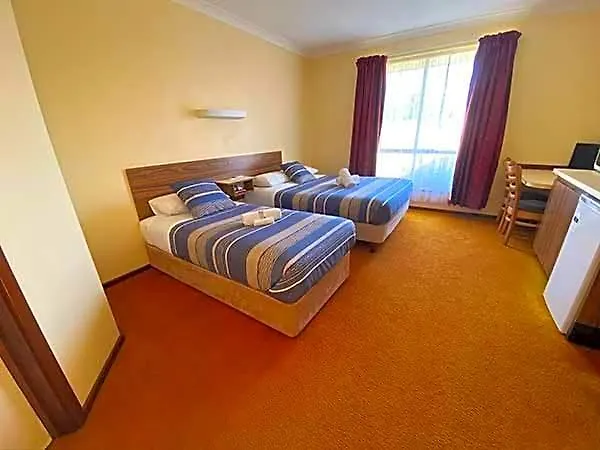 Donnybrook Motel