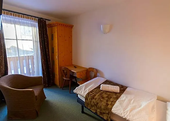Arnica Mountain Hotel
