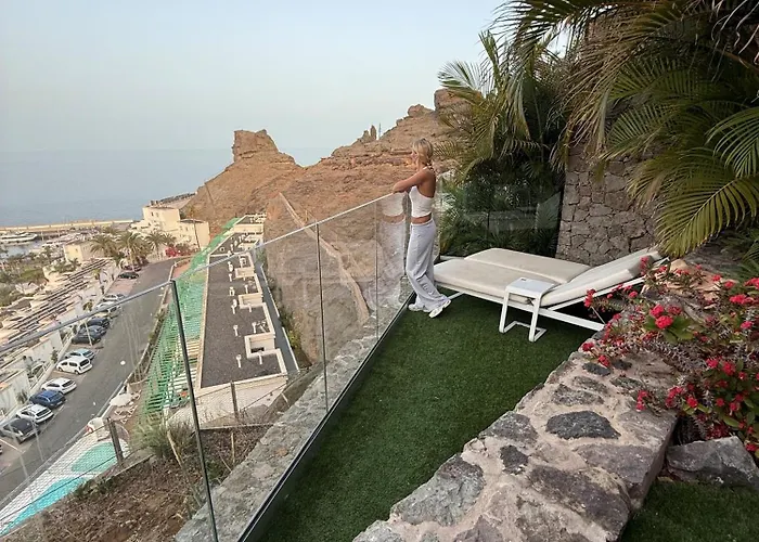 Grand Horizon Luxury Boutique Suites
