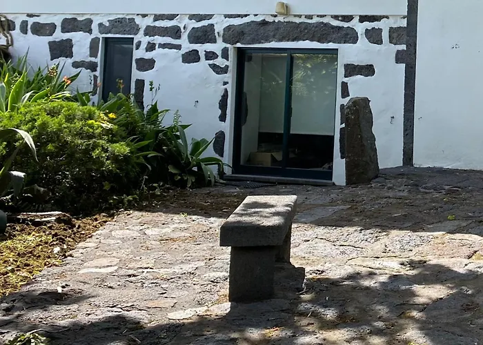 Casa Dos Santos Historic Azorean Estate