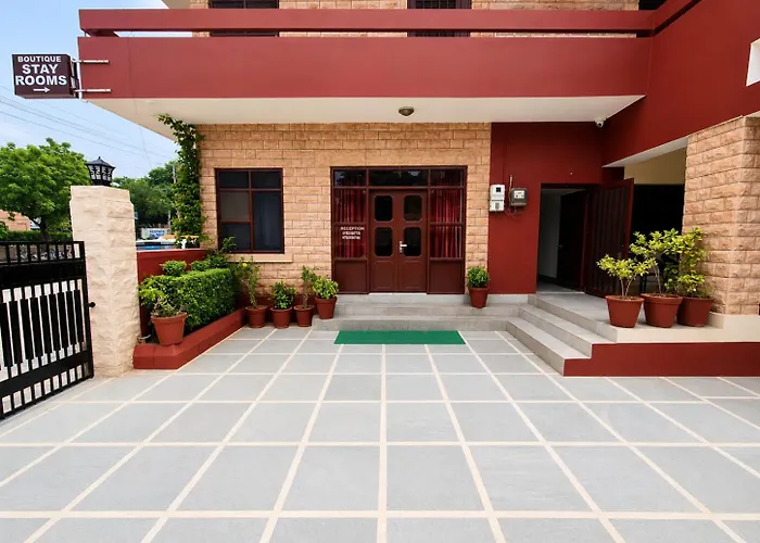 Hotel Gajender Niwas Sun City A Boutique Stay