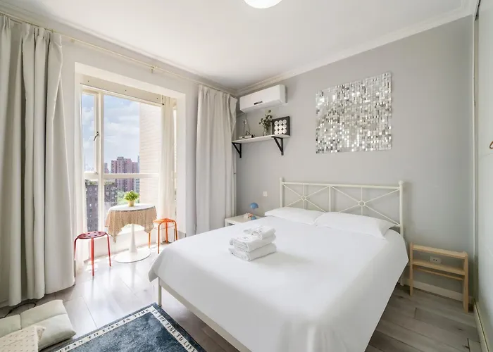 Yi Du Home With City View-Near Jiashan Rd Metro -Easy Reach To Tianzifang - Credit Cards Accepted