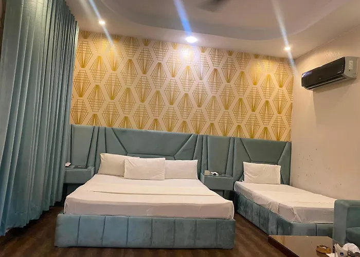 Hotel De Smart Multan