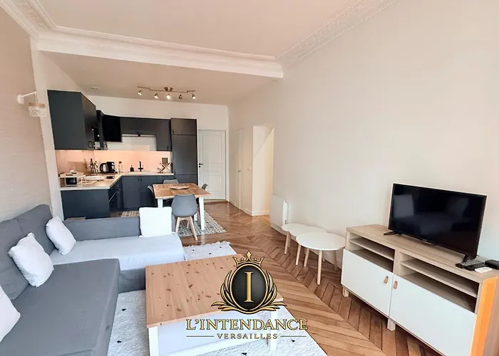 Le Dangeau Elegance Et Modernite Proche Chateau