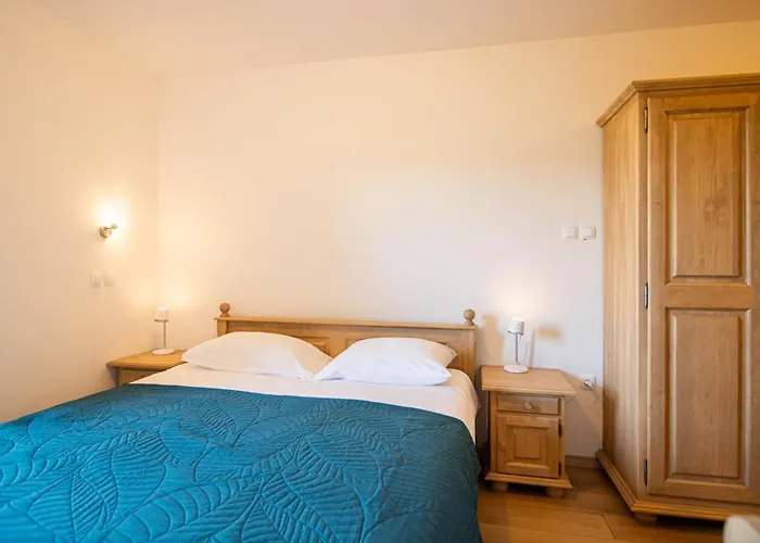 Green Escape Garni Hotel