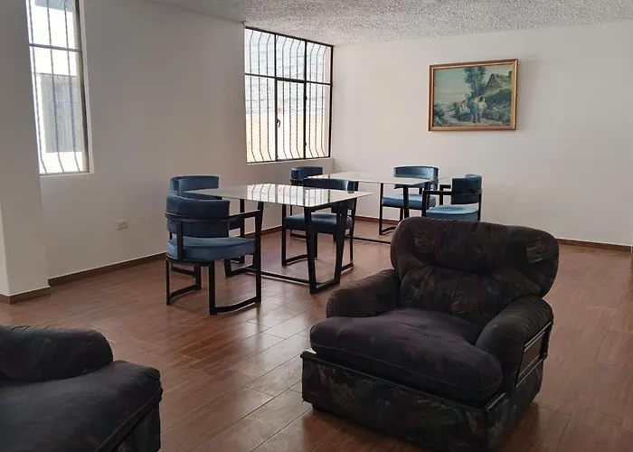 Urban Colonial