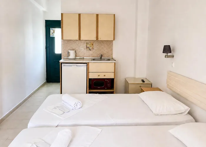 Agnes Beach Hotel Apartments