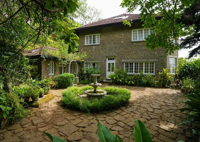 Graystone Bungalow By Seven Angels