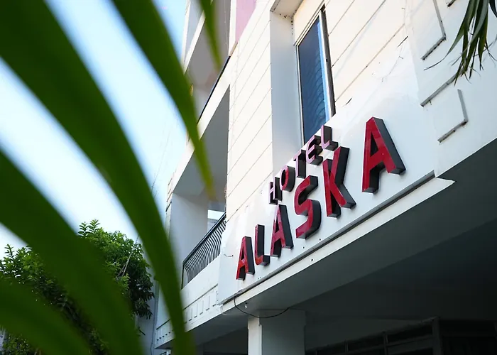 Hotel Alaska