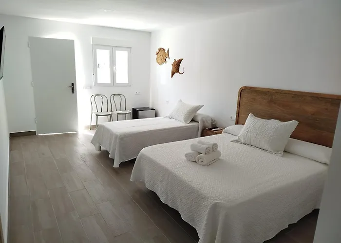 Ap Turisticos Y Habitaciones Marea - Frente Al Mar