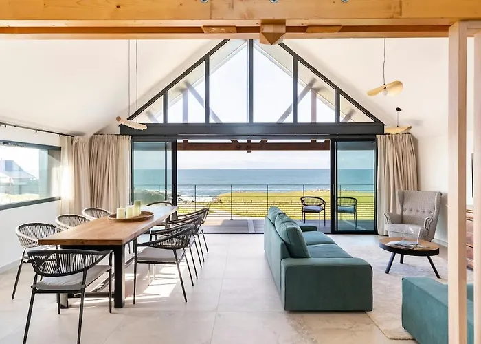 Bel Horizon - Waterfront Villa