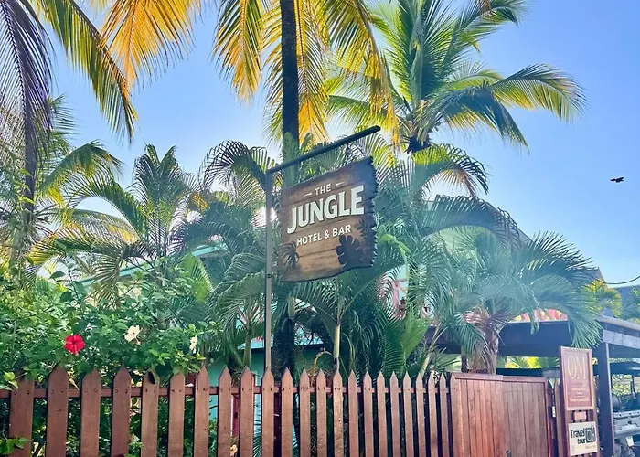 The Jungle Hotel And Bar