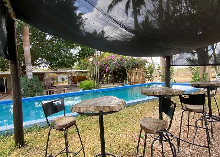 Hotel Shalva Barahona