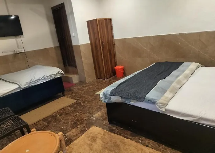 Kishan Home Stay