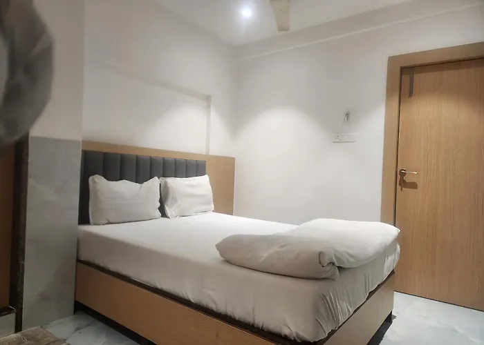 Hotel Metro Palace L&B