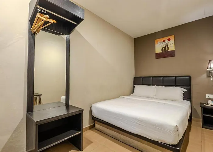 Gl Hotel