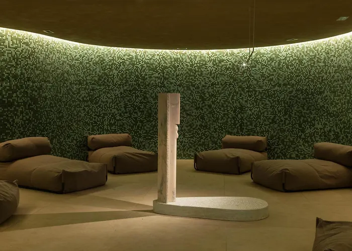 Legacy Ithos Boutique Hotel