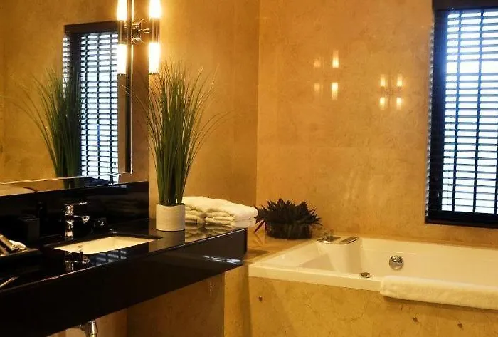 Blue Water Club Suites