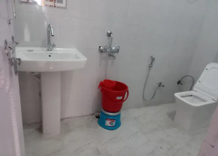 Swayambhu Hotel