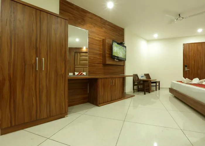 Hotel Katra Grand