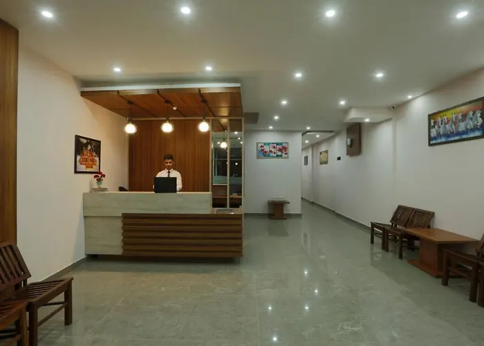 Hotel Katra Grand