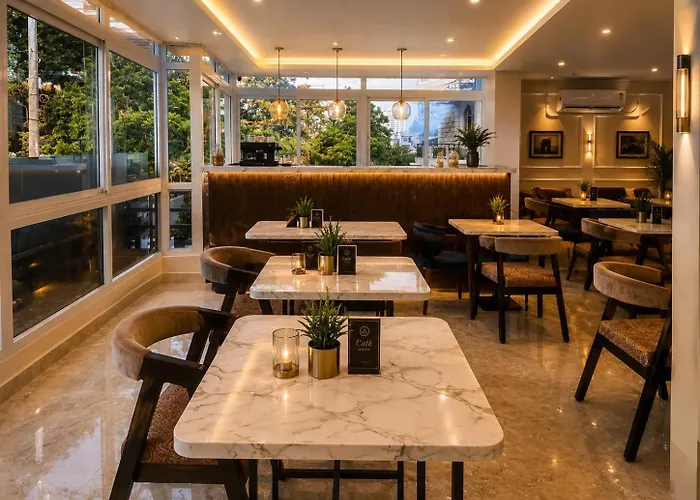 Hotel Rudransh