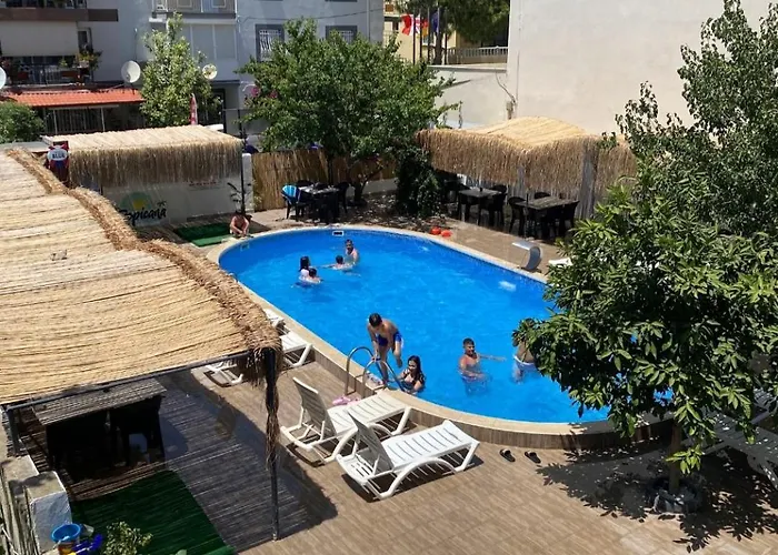 Tropicana Otel