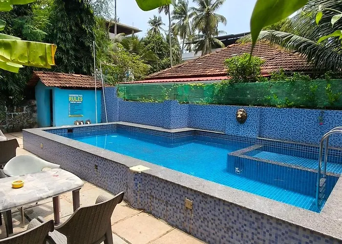 Hotel Casa Viora At Swimming Pool