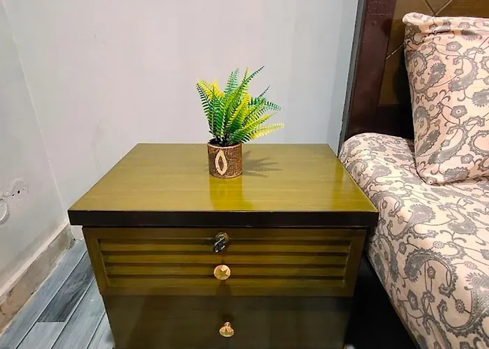 Alzahir Guesthouse & Hotel