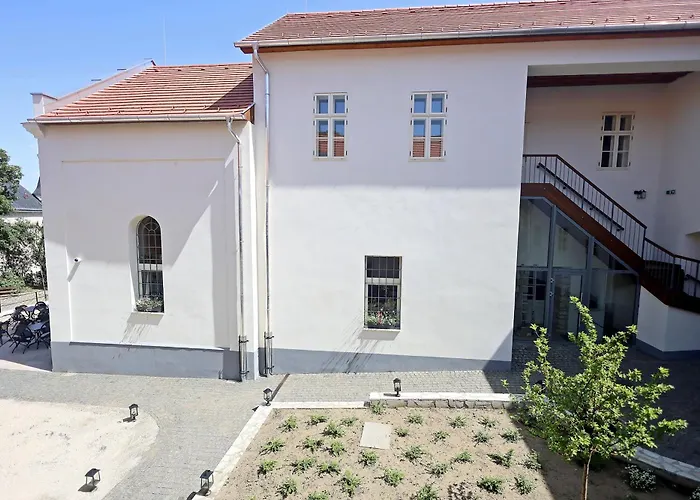 Generalis Wine Hotel