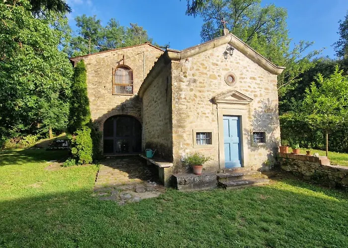 La Casa Nel Bosco - Casa In Pietra Con Giardino