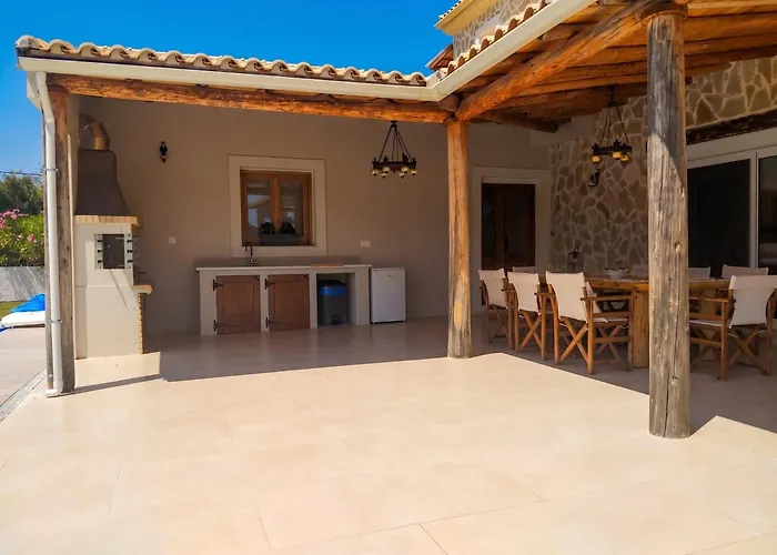Villa La Bella Sofia With Private Pool By Dadovillas