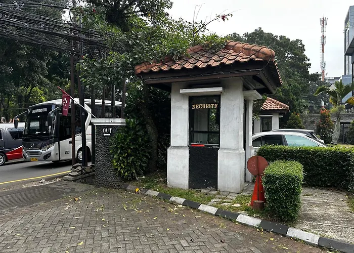 Townhouse Oak Casa D'Ladera Bandung