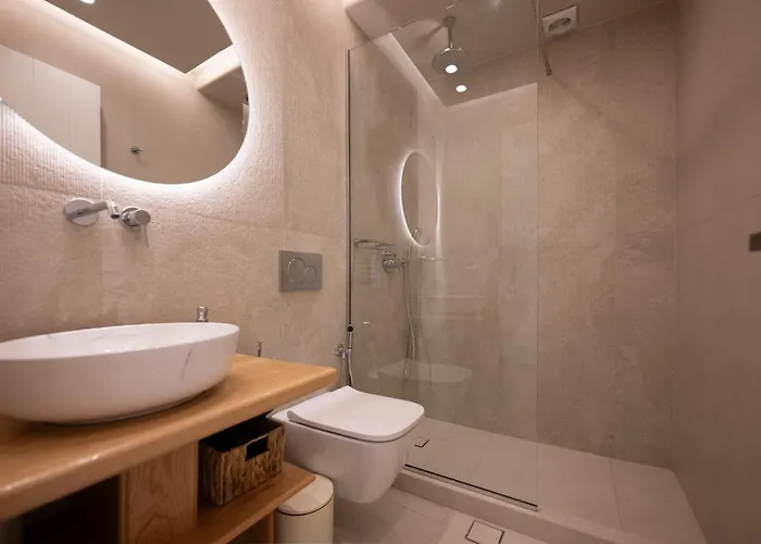 Guver Luxury Suites
