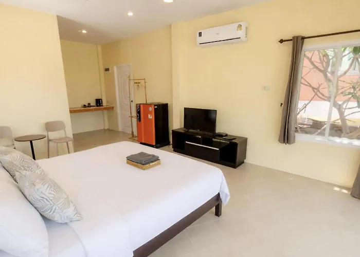 Koniix Garden Cottage Ko Sichang
