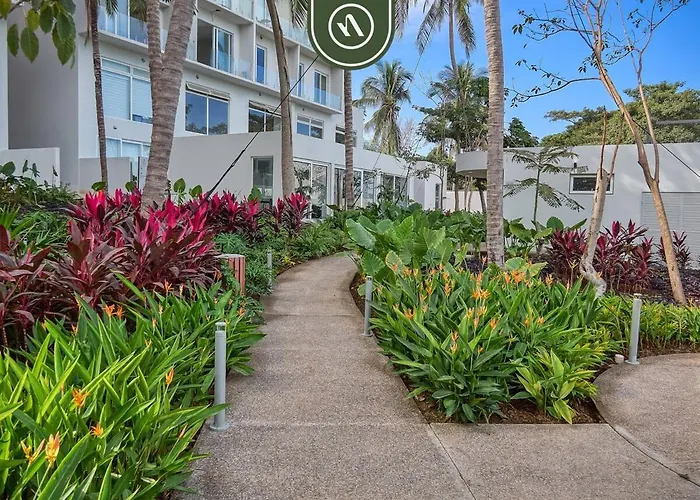 Luxury 2 Bedroom Condo Near Beaches - Pools - Gym