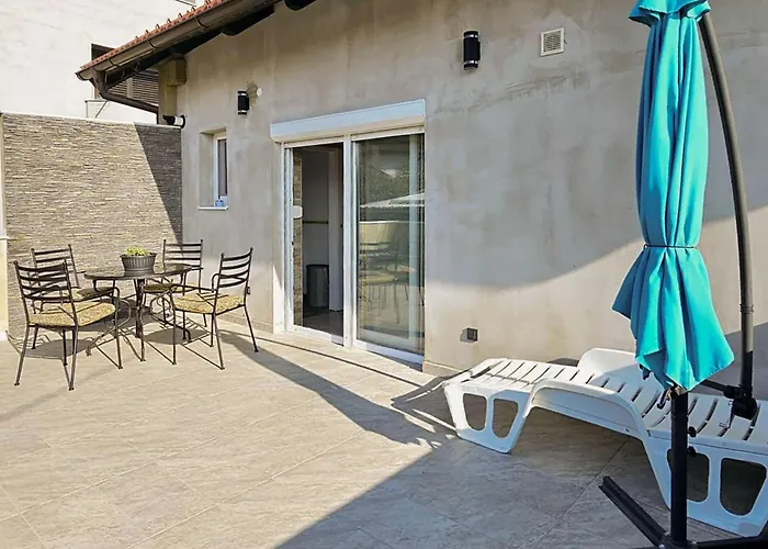1 Bedroom Nice Home In Zagreb