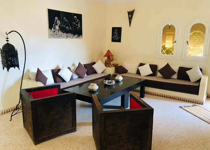 Villa Azal