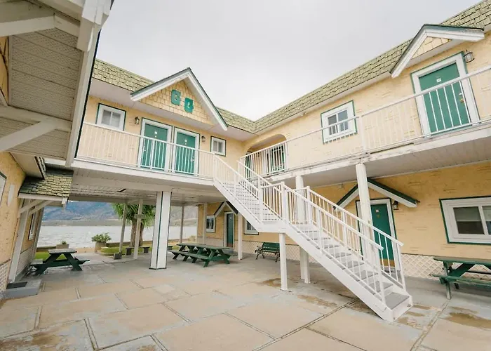 1 Bedroom Suite 6 At The Green Gables Resort