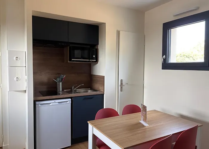 Claila Appart-Hotel Abzac