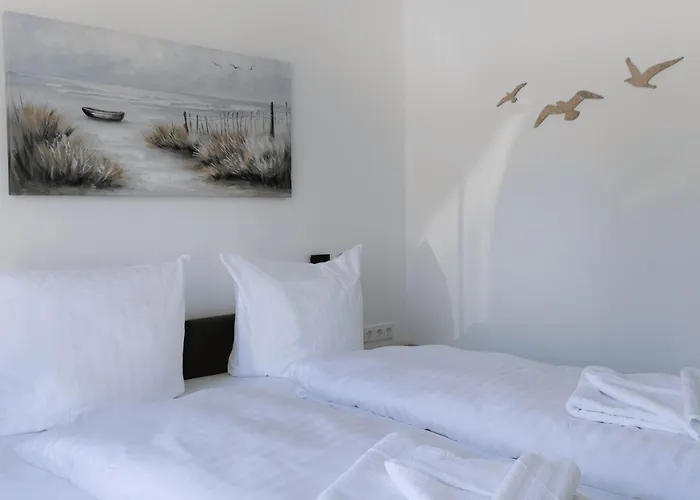 Pension Zur Inselbruecke - Apartments & Ferienwohnung