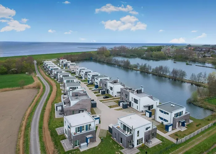 Puettennest Seegruen