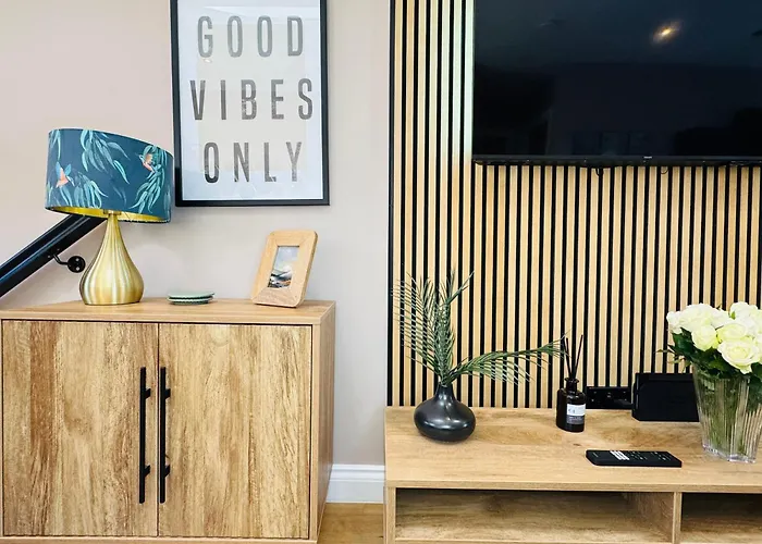 Station House Flat 4 - 2 Bedrooms - Free Parking - Nintendo Switch
