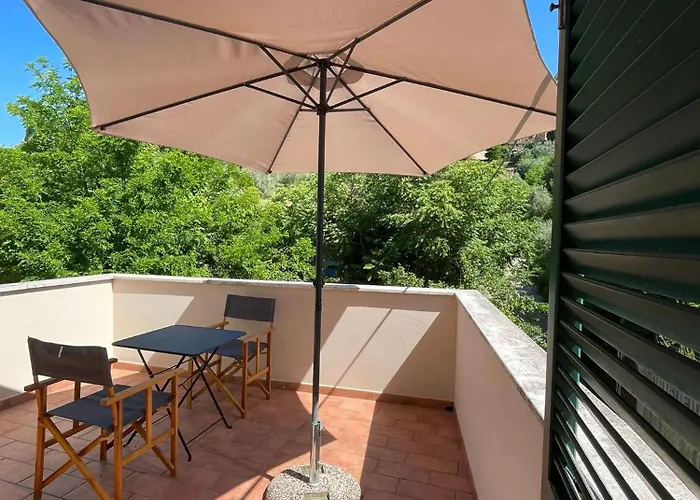 Appartamento Ai Piedi Del Borgo
