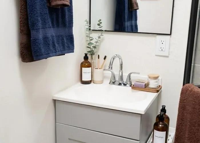 Charming And Cozy Studio In Oleander Sunset