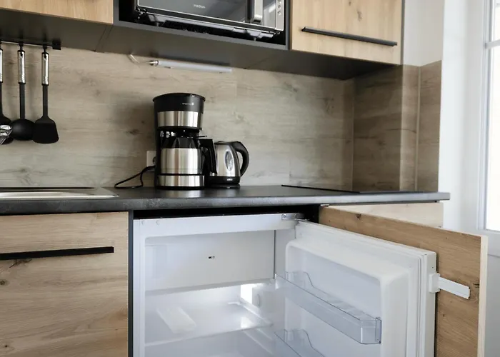 Pension Zur Inselbruecke - Apartments & Ferienwohnung