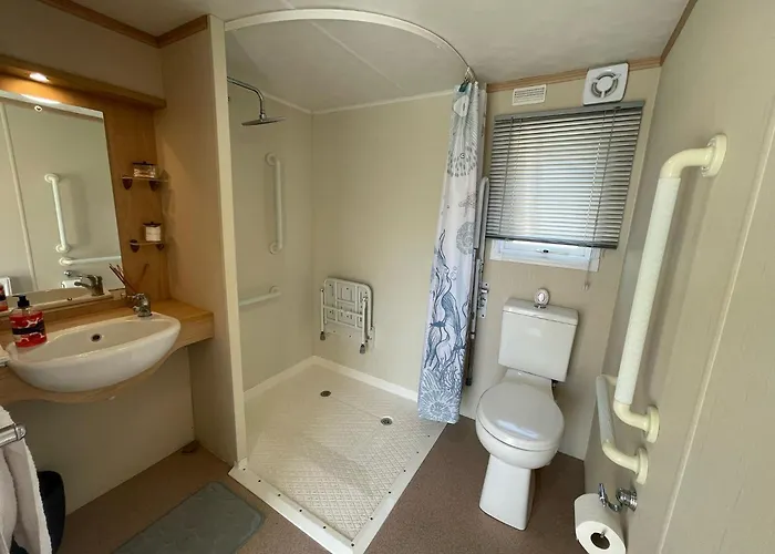 The Ivy Caravan - Dog Friendly & Fully Accessible