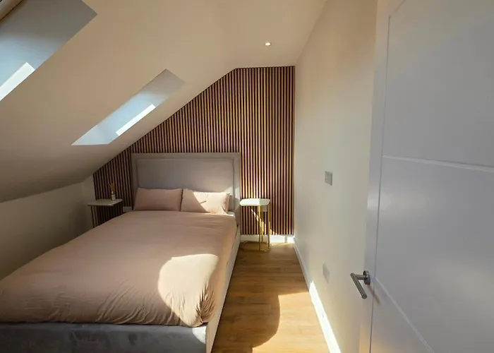 Awesome Flat Near Harrow Town Centre