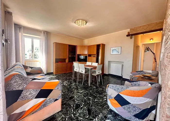 Casa Panorama - Spazioso Trilocale Con Balcone Vista Mare
