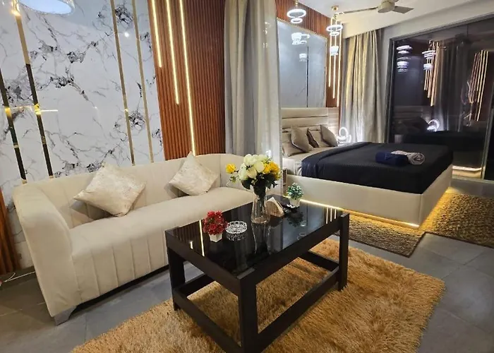 Luxury Studio